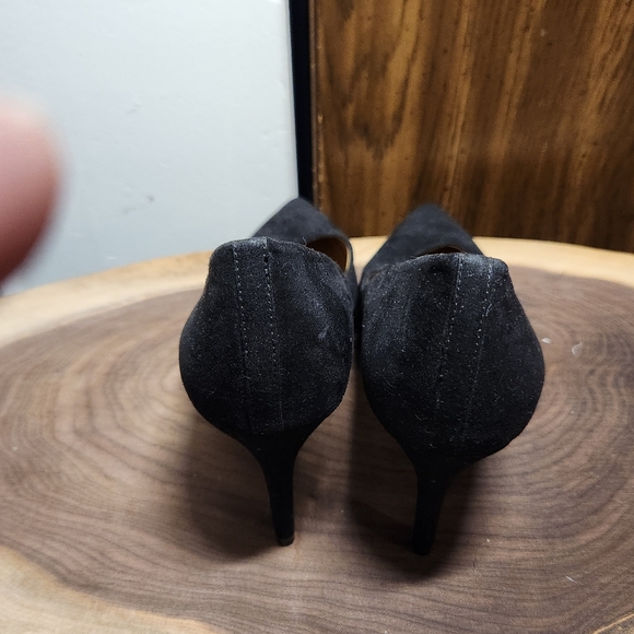 14th & Union Elegant Black Suede High Heels - Size 6 - Picture 5 of 8